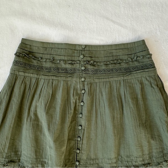 Aerie NWT Green Cotton Gauzy Tiered Skirt Smocked Waist Long Front Slit, size L - Picture 11 of 16